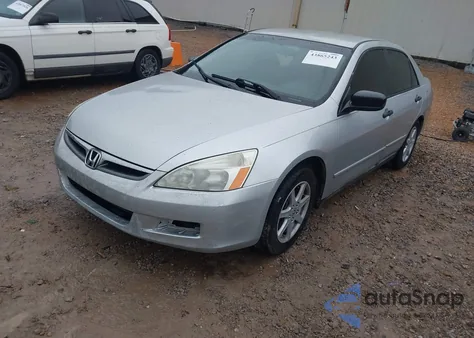 2007 Honda Accord 2.4 Vp z USA, uszkodzony, nr VIN 1HGCM56197A013379